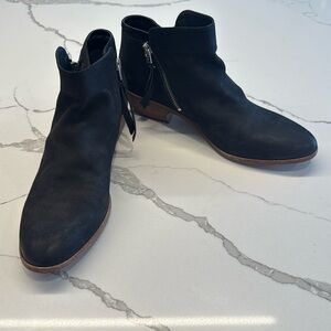 Sam Edelman black suede booties, size 9,leather
